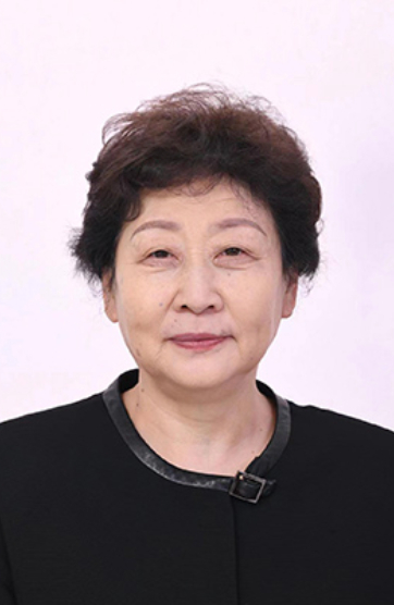                             王秀軍                            理事長                                                                            王秀軍，女，漢族，1956年9月出生，河北深州人，1974年7月加入中國共產(chǎn)黨，1978年8月參加工作，北京郵電學院電子交換專業(yè)畢業(yè)，大學學歷，高級管理人員工商管理碩士學位，高級工程師。                                                           現(xiàn)任中國互聯(lián)網(wǎng)發(fā)展基金會理事長。                                                        